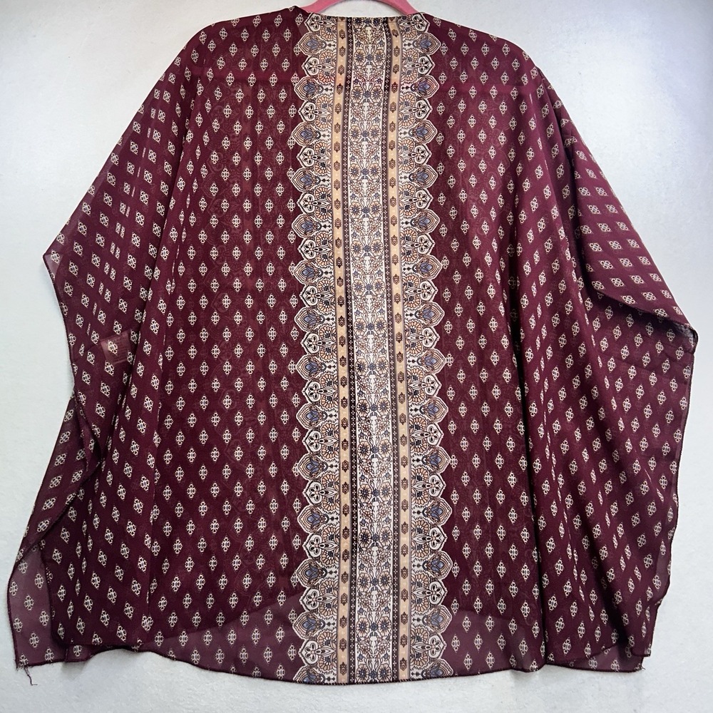 Live 4 Truth Oversized Kimono Maroon Aztec 1X - Picture 4 of 5